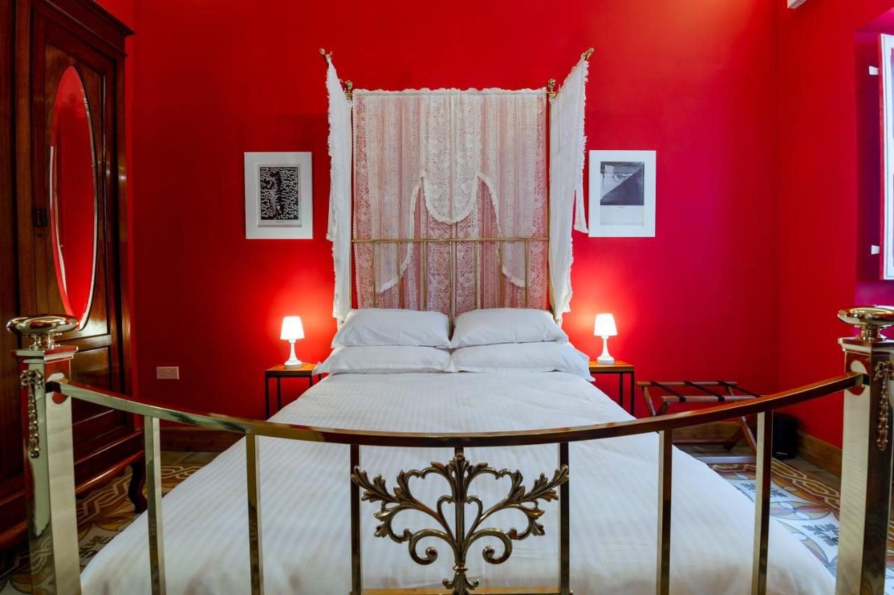 Monreal Boutique Townhouse - R024Rm4 Hotell Paola Eksteriør bilde